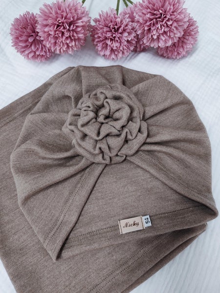 Rusetti- tai Ruusuturbaani - Merinovilla /  Meleerattu hiekka