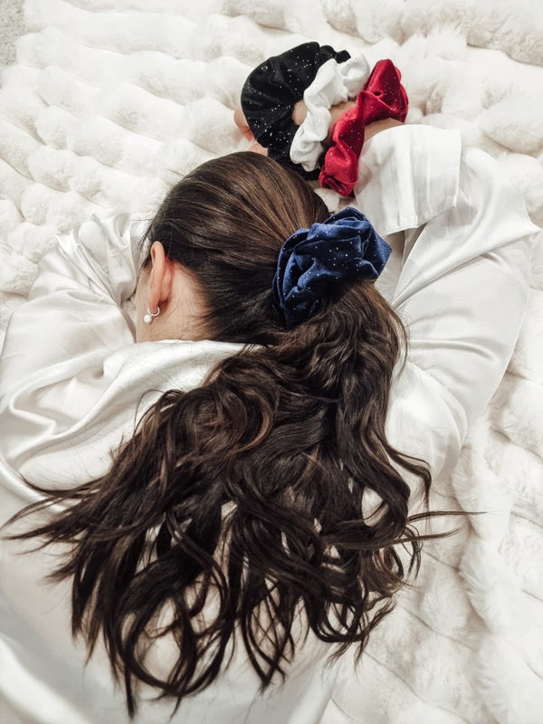 Scrunchie - Glitter Christmas (4 S&auml;vy&auml;)